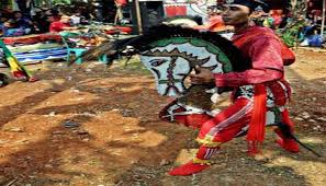 Maybe you would like to learn more about one of these? Properti Tari Kuda Lumping Lengkap Gambar Dan Penjelasannya Cinta Indonesia