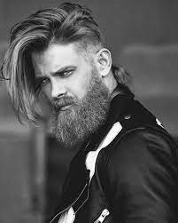 This men's hairstyle has a thick viking beard on the bottom that complements the neat sweep on top. 26 Best Viking Hairstyles For The Rugged Man 2020 Update