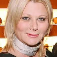 Famous Makeup Artists: List of The Top Makeup Artists in Their Field (Page  2)