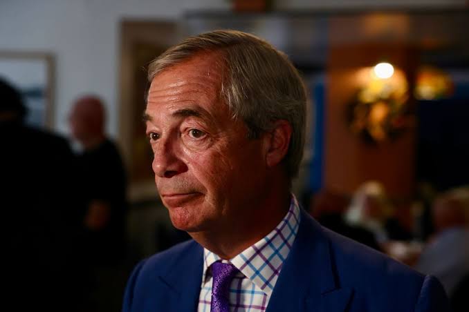 Catholic Church slams Nigel Farage asylum plan in blow to 'Christian values' claim - The Mirror