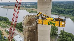 What To Consider When Purchasing A High Reach Excavator Construction Demolition Recycling