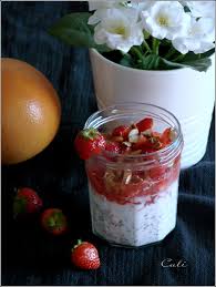 Pudding De Chia Au Lait De Coco Pamplemousse Fraises Vanille Poivre Rose Pudding De Chia Lait De Coco Alimentation