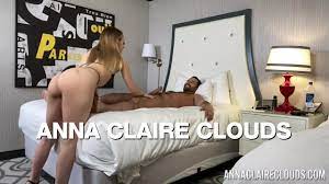 Anna claire clouds onlyfans