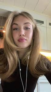 Linda Nyholm's Instagram, Twitter & Facebook