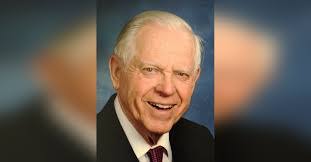 George Gillette's Instagram, Twitter & Facebook