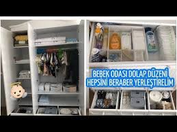 black panosundaki pin