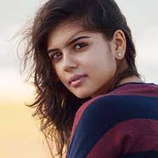 Hello Movie Heroine Kalyani Priyadarshan Images Wallpapers Hello Movie Beauty Girl Beautiful Indian Actress