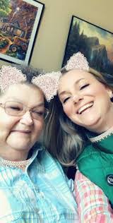 Susan Heimbach's Instagram, Twitter & Facebook