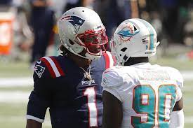 Lawson has also played for the miami dolphins. Shaq Lawson Got Paid By Miami And He Likes The Weather Here Too