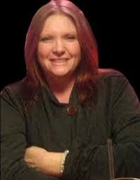 Linda Oster's Instagram, Twitter & Facebook