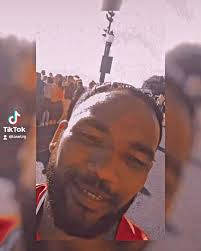 I just felt the need to share my thoughts right after the race as it came  to mind, maybe it helps you maybe you it does something for you I don't  know 🤗, First time doing the TWO OCEANS HALF MARATHON ...