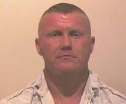 Inglaterra: mais dois suspeitos detidos na «caça» por Moat