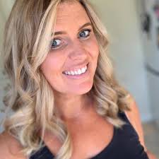 Teresa Lilley's Instagram, Twitter & Facebook