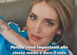 Mai provato nulla di simile. Chiara Ferragni Dal Parto Naturale Al Doppio Cognome Tutto Su Baby Girl