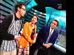 Nun ist auch klar, wohin es matthias opdenhövel verschlägt. Aleksandra Bechtel Und Mathias Opdenhovel Als Viva Dj Bei Hautnah Video Dailymotion