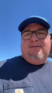 Roy's Restaurant was live.