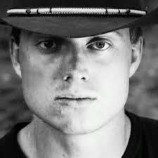 Dan Eagleson's Instagram, Twitter & Facebook