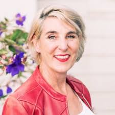 Holly Maloney and Elena Viboch are extraordinary leaders, yet are typical  of the mission-driven people who make General Catalyst a force for good.