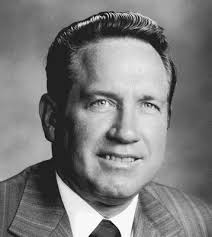 Elton Kuszmaul (1932-2013)