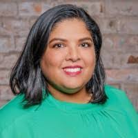 Lynn Hendricks's Instagram, Twitter & Facebook