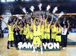 Fenerbahçe öznur kablo avrupa üçüncüsü. Sampiyon Fenerbahce Futbol