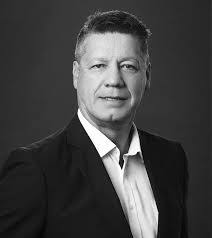 Darren Weatherby's Instagram, Twitter & Facebook