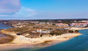 Vila nova de milfontes is a civil parish in the municipality of odemira of the portuguese alentejo region. Vila Nova De Milfontes O Que Visitar 2021