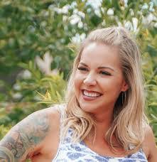 Jennifer Rudge's Instagram, Twitter & Facebook