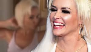 Daniela katzenberger hat sich im lauf der vergangenen jahre ziemlich verändert. Daniela Katzenberger Wow So Sieht Sie Mit Schulterlangem Haar Und Ohne Extensions Aus Bunte De