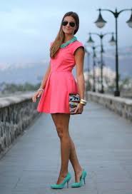 Coral And Turquoise Love It Looks Looks Street Style Vestidos