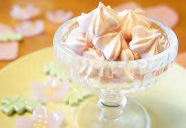 お家で作れる】「卵白１個💕簡単メレンゲクッキー」の作り方（小宮山 美香） - クスパ