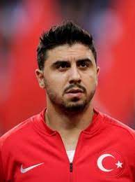 Norveç karşısında 2 gol atan ozan tufan'ı oyundan alırken ona ne söylediğinin sorulması üzerine güneş, ozan iyi bir oyuncu. 65 Ozan Tufan Ideas Vogue