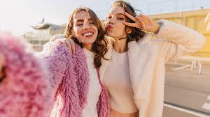 Advice on what romantic gifts to buy your lady for valentine's day—whether you're newly dating, happily married, or anywhere in between. Galentine S Day 2021 Gifts That Are Actually Cute For Friends Bffs Stylecaster