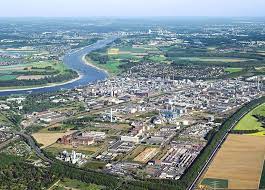 Currenta, the company that runs chempark, had originally ordered 20,000 doses, but only 3,000 doses of pfizer biontech were delivered for the first week, according to harald bischof, the. Standorte Chemion Logistik Gmbh