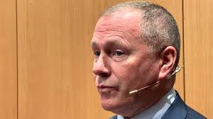 Oil fund seeks to take lead in lawsuit against SVB