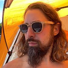 What's the best way to secure a pioneer to a trailer for transport?