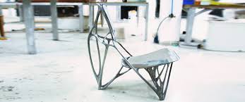 The form of the chair stems from computer algorithms that simulate optimal bone growth: Bone Chair Joris Laarman