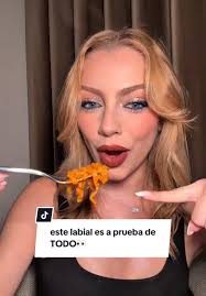 Descubre el Nuevo Perfume In Love Passion de Cyzone