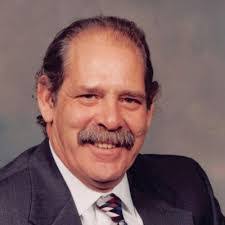 Maximo Davila's Instagram, Twitter & Facebook