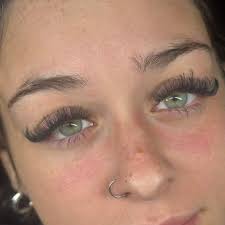 double trouble 🖤 a fluffy volume 👏😍 #fluffy #backwax #nearme #ashlandky  #lashtech #brazillianwax #menswax #megavolumelashextensions  #licensedesthetician #chesepeakeohio #lashextensionaftercare  #permanentjewelry #ashlandkymicroblading #nailtechwanted ...