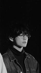 Taehyung Wallpaper In 2020 Kim Taehyung Wallpaper Taehyung Taehyung Photoshoot