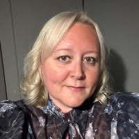 30+ "Lisa Burrow" profiles