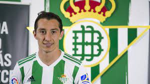 I løbet af sin professionelle. Betis Presenta A Andres Guardado Como Boxeador