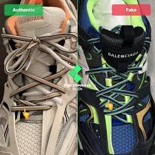 Balenciaga Track Sneakers Black And Green Step 4 Verify The Laces On The Balenciaga Track Sneaker In 2020 Balenciaga Sneakers Guide Fake