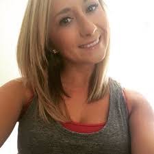 Alicia Newcomb's Instagram, Twitter & Facebook