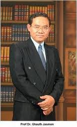 3) ghauth jasmon mengamalkan double standard. Well Done University Of Malaya Din Merican The Malaysian Dj Blogger