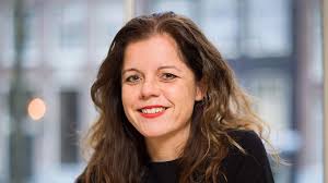 Buitenhof ziet presentatrice Natalie Righton stoppen