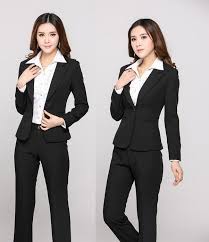 Celana capri termasuk ke dalam jenis celana wanita yang cukup simple. Selalu Gagal Interview Kerja Kerajaan Wanita Ini Kongsi 6 Perkara Yang Perlu Korang Alert Remaja
