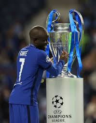 Baja confirmada para la jornada 3 (lesión de rodilla). N Golo Kante Stays Humble And 7 Things Spotted During Chelsea S Champions League Celebrations Football London