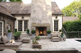 The interior is equally impressive with an open floor plan that accommodates today s family and modern lifestyles. 30 Irresistible Outdoor Fireplace Ideas That Will Leave You Awe Struck